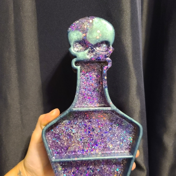 Potion shelf - Picture 2 of 3